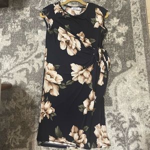 Maternity navy floral dress
